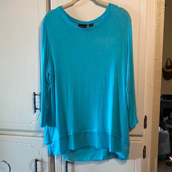 Tribal Tops - Turquoise colored beautiful top nwt tribal